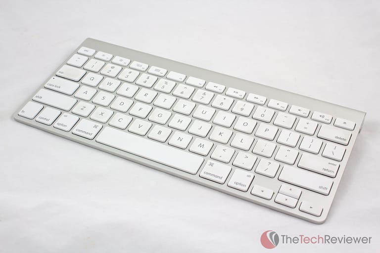 Apple Bluetooth Wireless Keyboard MC184LL/B Review